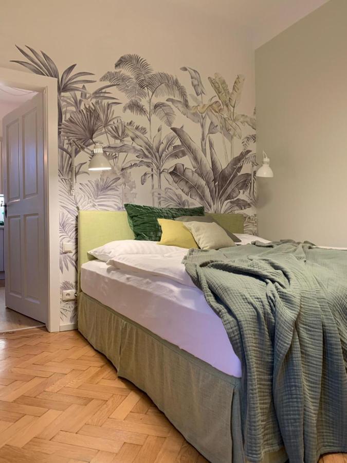 Green Flat By Grazrentals With Garden View & Parking Included Zewnętrze zdjęcie